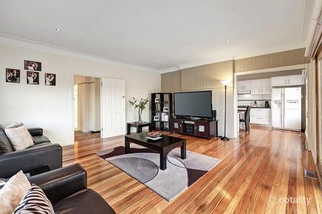 Property photo of 35 Whittens Lane Doncaster VIC 3108