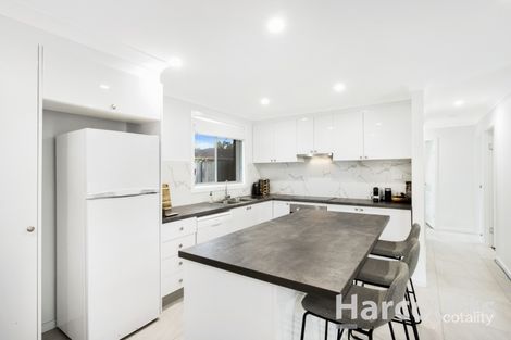 Property photo of 9 Faye Close Bateau Bay NSW 2261