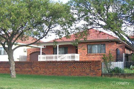 124 Banksia Rd, Greenacre, NSW 2190