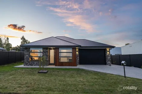 10b Cromwell St, Perth, TAS 7300