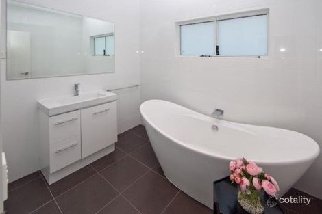 Property photo of 14 Nairn Street Milton QLD 4064