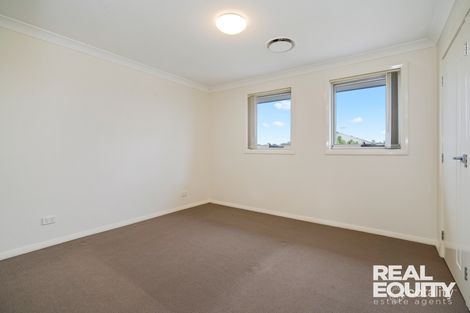 Property photo of 21 Hemmie Road Edmondson Park NSW 2174