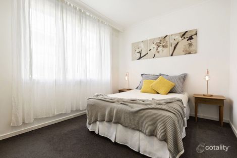 Property photo of 9/23 Lansdowne Road St Kilda East VIC 3183