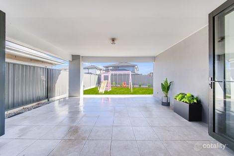 Property photo of 8 Helsham Street Catherine Field NSW 2557