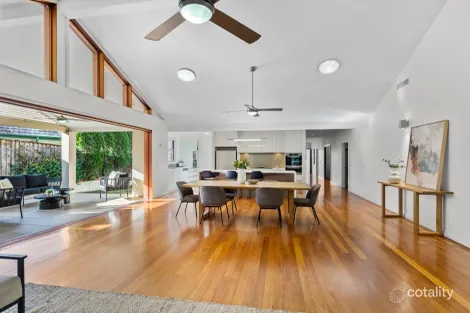 137 Buena Vista Ave, Coorparoo, QLD 4151