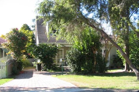11 Prince Edward Rd, Seaforth, NSW 2092