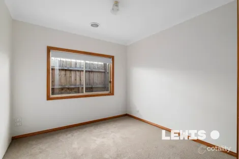 Property photo of 13 Citriodora Circuit Sunbury VIC 3429