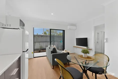 2 Cranston St, Wynnum West, QLD 4178