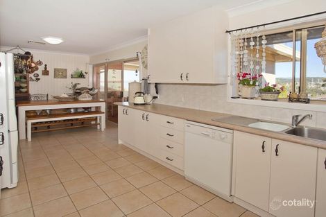 Property photo of 13 Burrows Avenue Kanahooka NSW 2530
