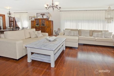 Property photo of 13 Burrows Avenue Kanahooka NSW 2530