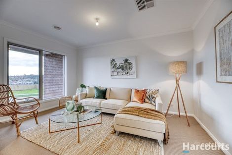 Property photo of 19 Byron Drive Drouin VIC 3818
