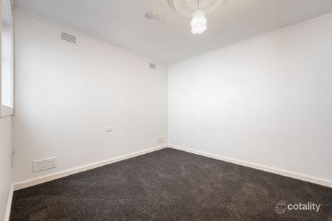 Property photo of 15 Wyatt Street Mount Gambier SA 5290