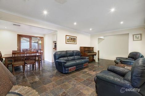 Property photo of 10 Tunbury Close Ringwood VIC 3134