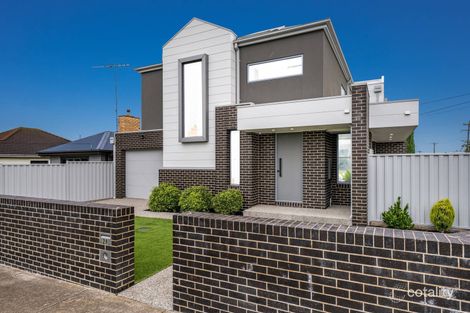 29 Deakin St, Bell Park, VIC 3215