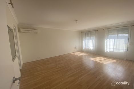 Property photo of 32 Keeble Way Balga WA 6061