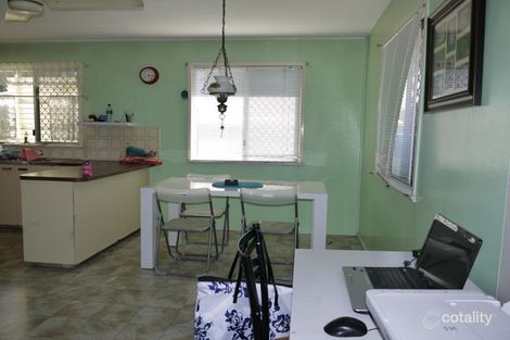 Property photo of 169 Raceview Street Raceview QLD 4305