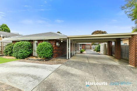 16 Gauntlet Ave, Glen Waverley, VIC 3150