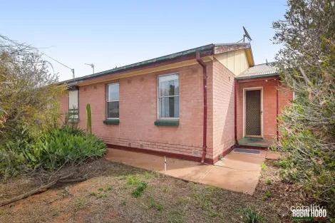 Property photo of 25 Shard Crescent Whyalla Stuart SA 5608
