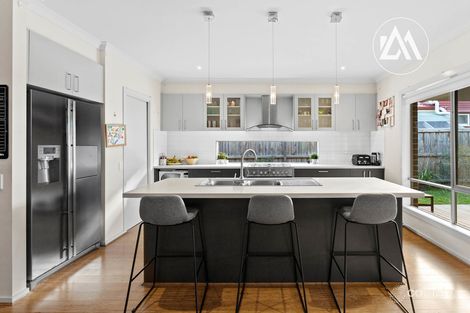 Property photo of 6 Bonacci Place Langwarrin VIC 3910