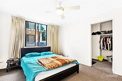 Property photo of 2/11 Stanhill Drive Surfers Paradise QLD 4217