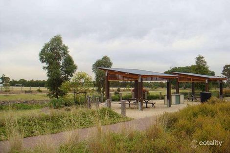 Property photo of 74 Lake View Boulevard Keysborough VIC 3173