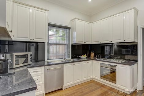 Property photo of 86 Campbell Road Hawthorn East VIC 3123