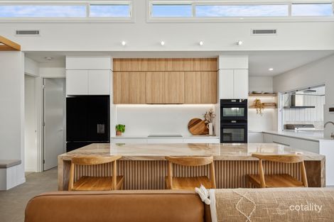 Property photo of 11 Sycamore Place Palm Beach QLD 4221