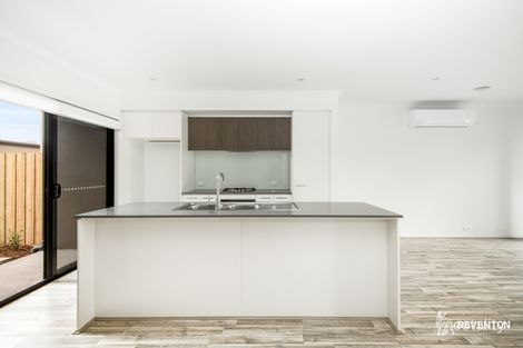 Property photo of 11 Bentons Way Armstrong Creek VIC 3217