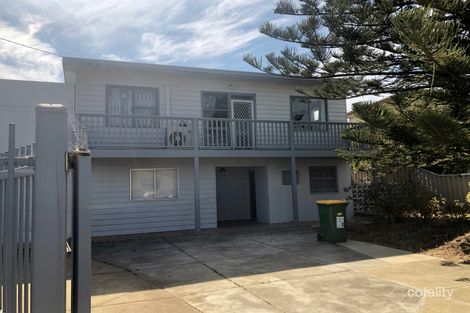 Property photo of 8 Cornwallis Road Madora Bay WA 6210