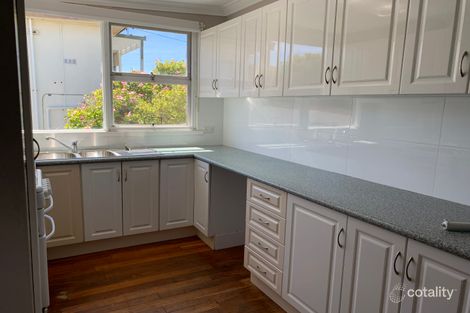 Property photo of 8 Cornwallis Road Madora Bay WA 6210