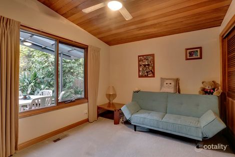Property photo of 10 Amphlett Avenue Cockatoo VIC 3781