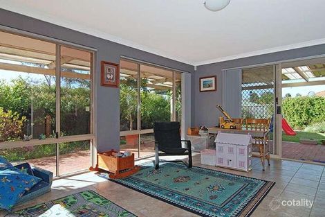 Property photo of 19 Wattlebird Crescent Ellenbrook WA 6069