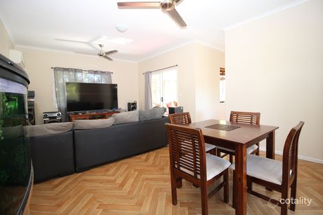 Property photo of 2 Thomas Place Emerald QLD 4720