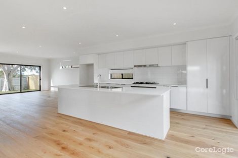 Property photo of 1/237 Dunns Road Mornington VIC 3931