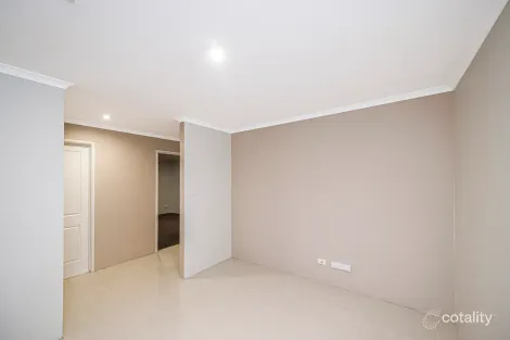 Property photo of 16 Januk Turn South Guildford WA 6055