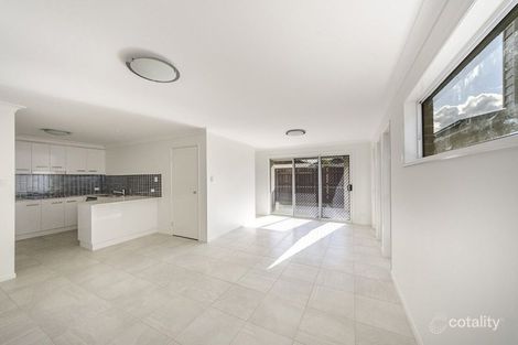 Property photo of 3/397 Stenner Street Kearneys Spring QLD 4350