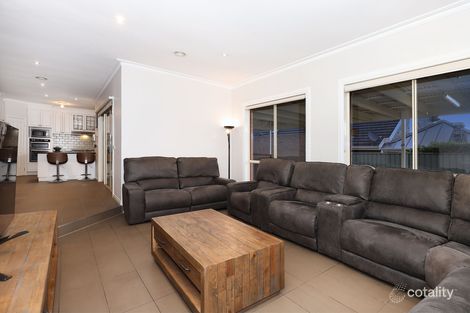 41 Stonebridge Way, Attwood, VIC 3049