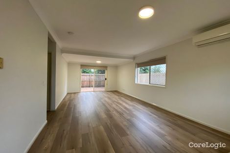 Property photo of 1/180 Seville Road Holland Park QLD 4121