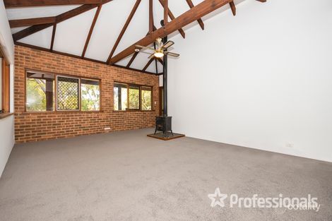 Property photo of 1A Greenpark Road Alexander Heights WA 6064