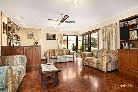 Property photo of 30 Stutt Avenue Doncaster VIC 3108