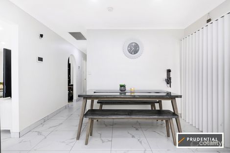 Property photo of 32 Sullivan Avenue Lurnea NSW 2170