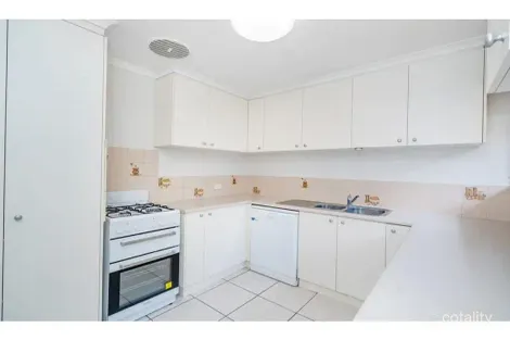 Property photo of 85 Goldstein Crescent Chisholm ACT 2905