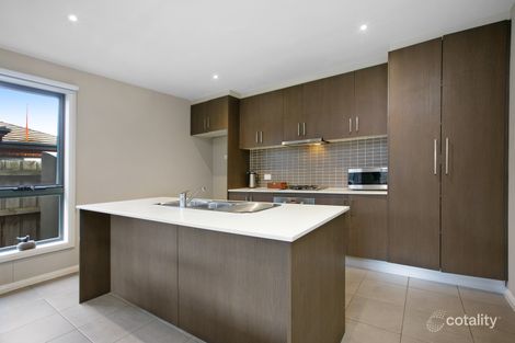 Property photo of 4/12 McComas Street Reservoir VIC 3073