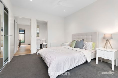 Property photo of 4/6 Clydebank Road Edithvale VIC 3196