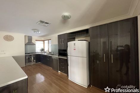 Property photo of 4 Fortunella Grove Seville Grove WA 6112