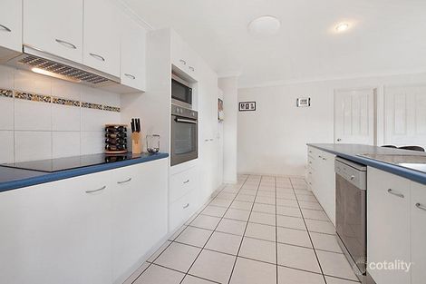 Property photo of 28 Trinity Crescent Sippy Downs QLD 4556