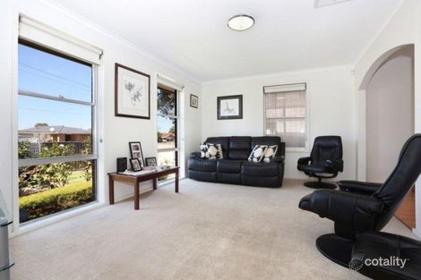 Property photo of 2 Thorpdale Avenue Coolaroo VIC 3048