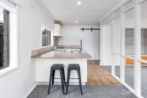 Property photo of 136 Second Avenue Rosebud VIC 3939