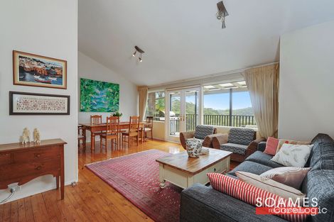 Property photo of 5 Robinson Close Hornsby Heights NSW 2077