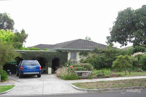 15 Sharon St, Doncaster, VIC 3108